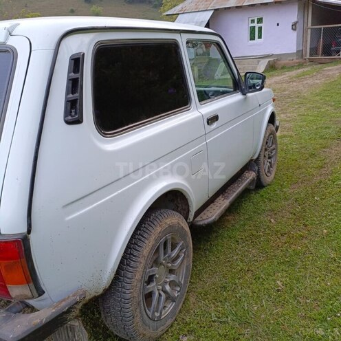 LADA (VAZ) Niva 2011, 180,000 km - 1.7 л - Astara