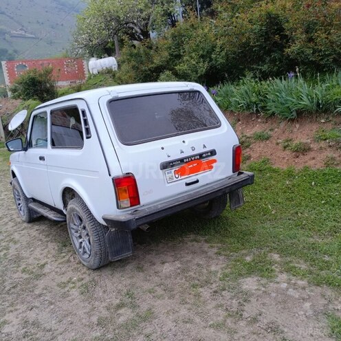 LADA (VAZ) Niva 2011, 180,000 km - 1.7 л - Astara