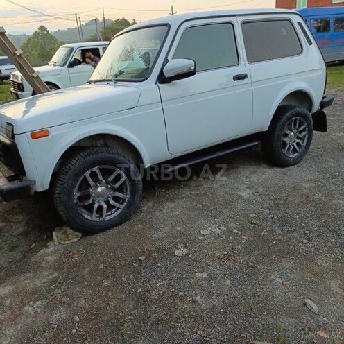 LADA (VAZ) Niva 2011, 180,000 km - 1.7 л - Astara