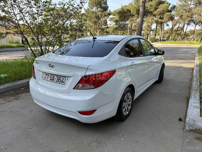 Hyundai Accent 2016, 214,000 km - 1.6 l - Bakı