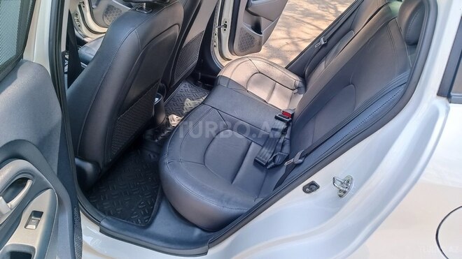 Kia Rio 2015, 79,537 km - 1.4 l - Bakı