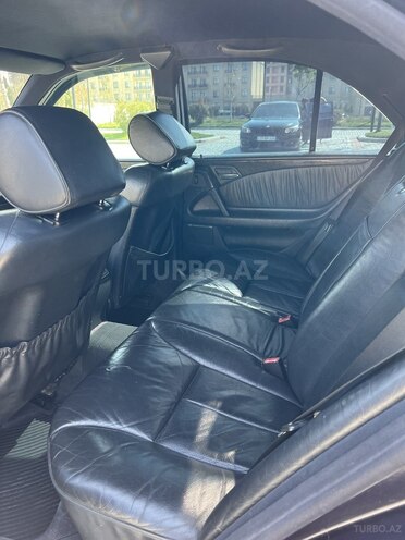 Mercedes E 230 1997, 380,000 km - 2.3 l - Bakı
