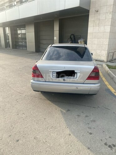 Mercedes C 180 1995, 465,000 km - 1.8 л - Bakı