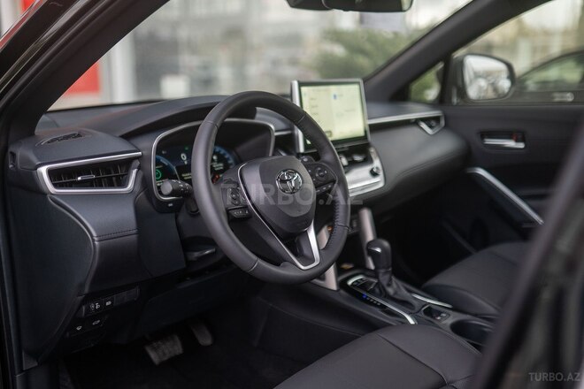 Toyota Corolla Cross 2025, 0 km - 2.0 l - Bakı