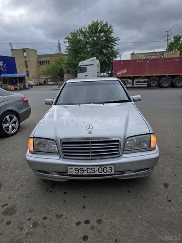 Mercedes C 240 1998, 236,000 km - 2.4 l - Sabirabad