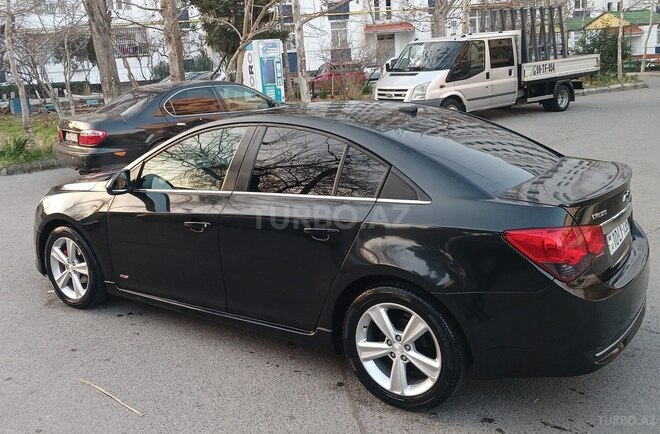 Chevrolet Cruze-4