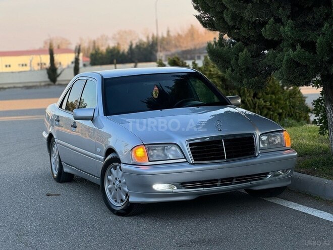 Mercedes C 240 1998, 236,000 km - 2.4 l - Sabirabad