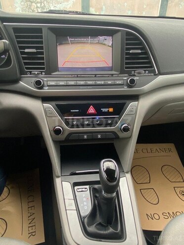Hyundai Elantra 2017, 147,000 km - 2.0 l - Bakı
