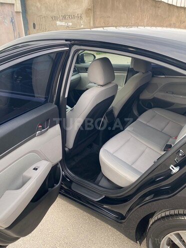 Hyundai Elantra 2017, 147,000 km - 2.0 l - Bakı