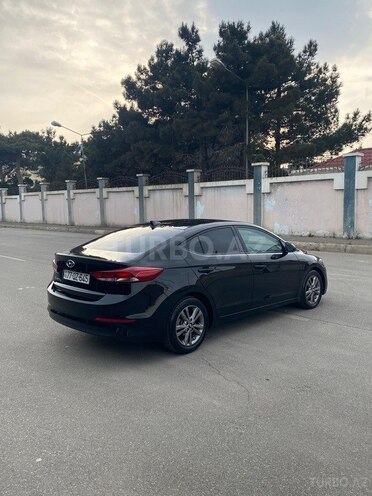 Hyundai Elantra 2017, 147,000 km - 2.0 l - Bakı