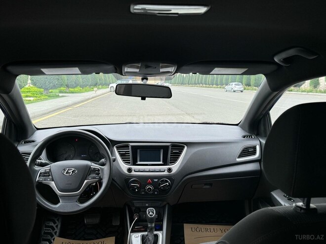 Hyundai Accent 2018, 140,000 km - 1.6 l - Gəncə