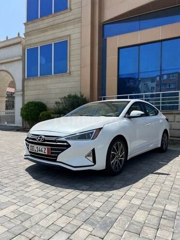 Hyundai Elantra 2020, 21,390 km - 2.0 l - Bakı