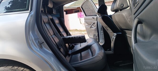 Volkswagen Passat 2004, 258,852 km - 1.8 l - Bakı