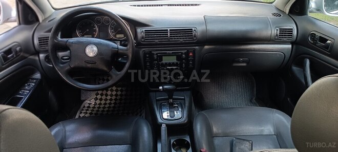 Volkswagen Passat 2004, 258,852 km - 1.8 l - Bakı