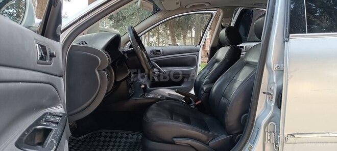 Volkswagen Passat 2004, 258,852 km - 1.8 l - Bakı