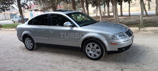 Volkswagen Passat 2004, 258,852 km - 1.8 l - Bakı