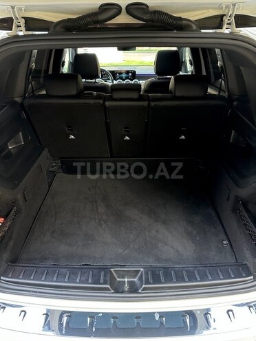 Mercedes GLB 250 4MATIC 2021, 35,000 km - 2.0 l - Bakı