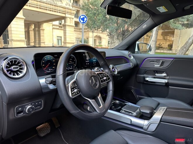 Mercedes GLB 250 4MATIC 2021, 35,000 km - 2.0 l - Bakı