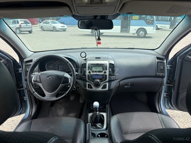 Hyundai i30 2008, 240,000 km - 1.6 l - Sumqayıt
