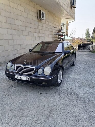 Mercedes E 220 d 2001, 315,580 km - 2.2 l - Bakı