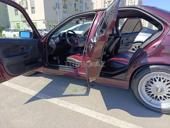 BMW 320-6