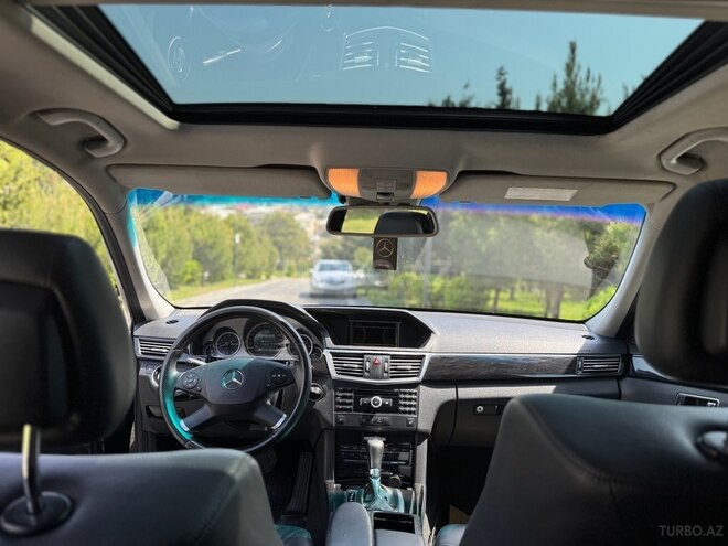 Mercedes E 220 d 2010, 100,000 km - 2.2 l - Bakı