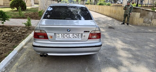 BMW 528 1996, 451,000 km - 2.8 l - Bakı