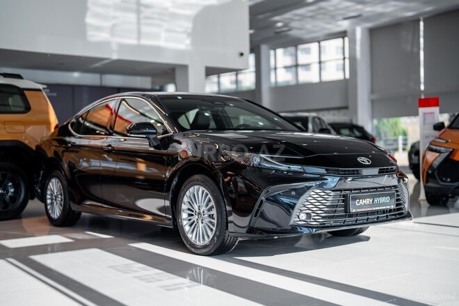 Toyota Camry-7
