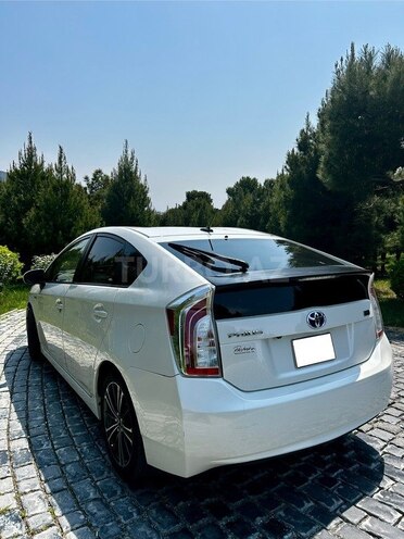 Toyota Prius 2014, 211,000 km - 1.8 л - Bakı