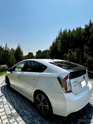 Toyota Prius 2014, 211,000 km - 1.8 л - Bakı