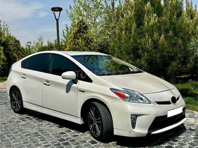 Toyota Prius 2014, 211,000 km - 1.8 л - Bakı