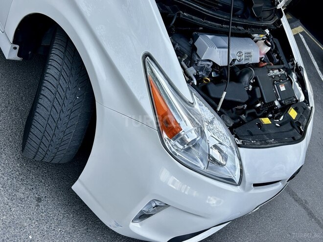 Toyota Prius 2014, 211,000 km - 1.8 л - Bakı