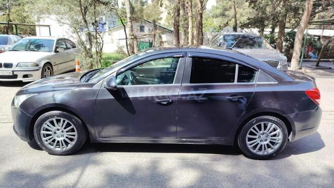 Chevrolet Cruze 2011, 334,000 km - 1.4 л - Bakı