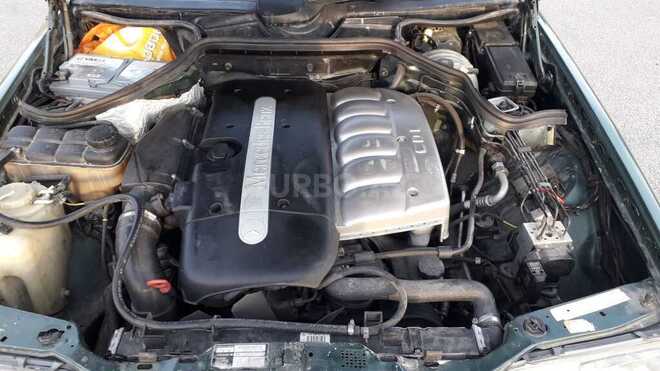 Mercedes E 220 d 1995, 290,000 km - 2.2 l - Bakı