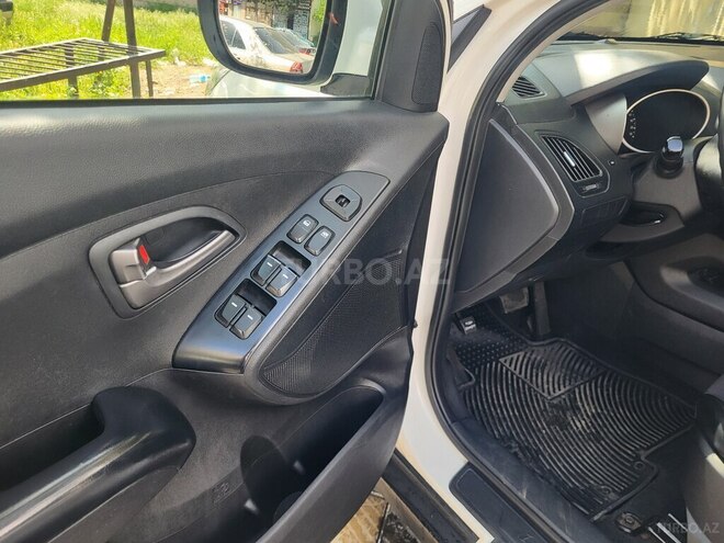 Hyundai ix35 2014, 228,700 km - 2.0 l - Bakı