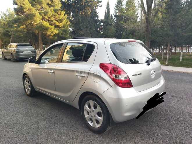 Hyundai i20 2009, 147,000 km - 1.4 л - Sumqayıt