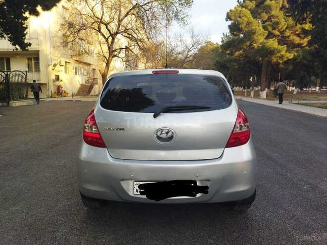 Hyundai i20 2009, 147,000 km - 1.4 л - Sumqayıt