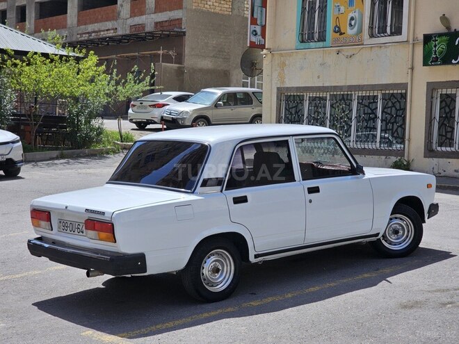 LADA (VAZ) 2107 2005, 28,000 km - 1.6 l - Qusar