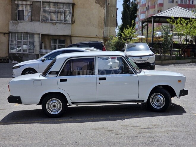 LADA (VAZ) 2107 2005, 28,000 km - 1.6 l - Qusar