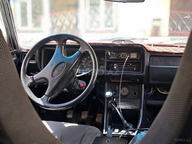 LADA (VAZ) 2107 2005, 28,000 km - 1.6 l - Qusar