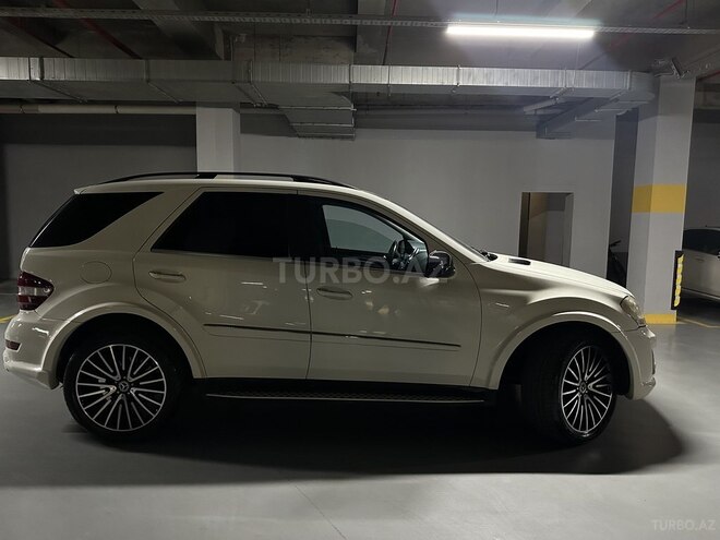 Mercedes ML 350 4MATIC 2011, 220,000 km - 3.5 л - Bakı