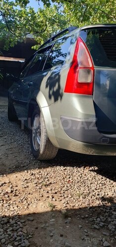 Renault Megane-7