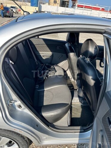 Kia Rio 2008, 270,000 km - 1.4 l - Bakı