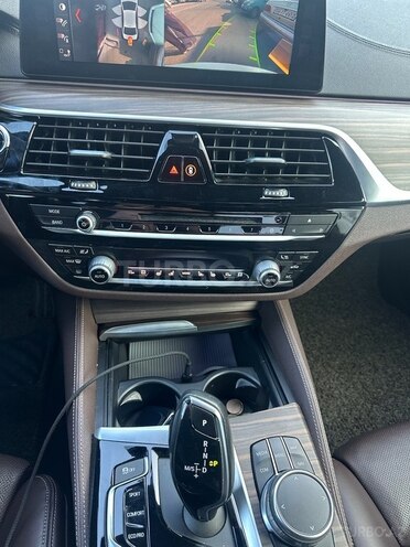 BMW 520-17