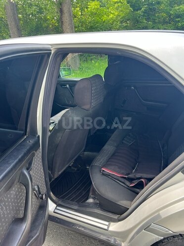 Mercedes C 180 1994, 320,000 km - 1.8 l - Zaqatala