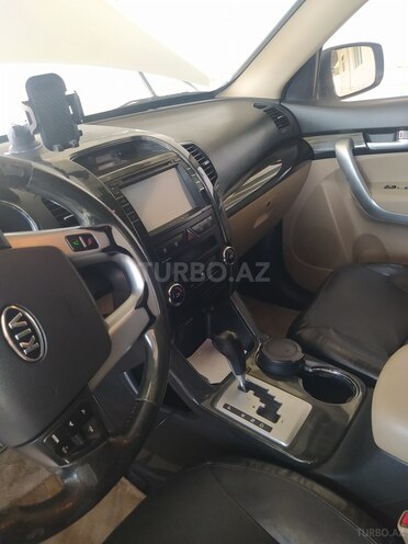 Kia Sorento 2011, 210,762 km - 2.4 l - Sabirabad