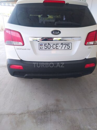 Kia Sorento 2011, 210,762 km - 2.4 l - Sabirabad