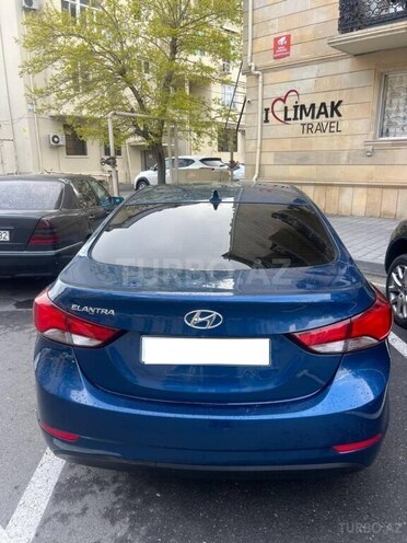 Hyundai Elantra 2015, 135,000 km - 1.8 l - Bakı