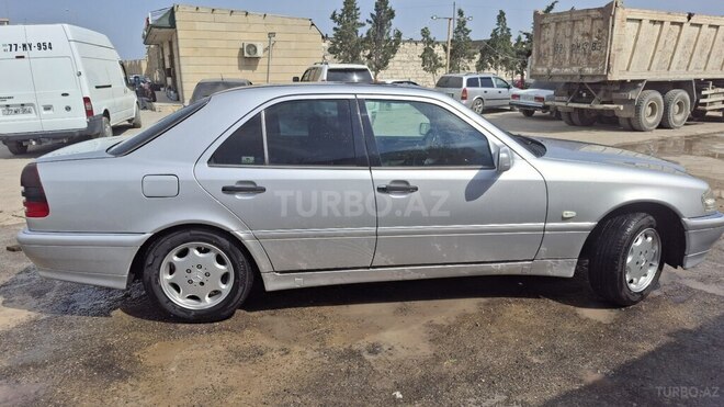 Mercedes C 230 1999, 222,272 km - 2.3 л - Bakı