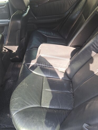 Mercedes E 230 1996, 300,000 km - 2.3 l - Bakı